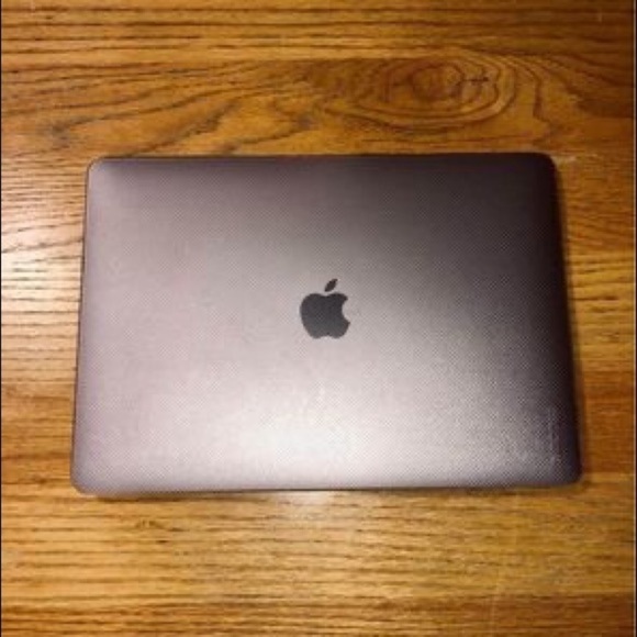 Apple Space Gray MacBook Air (Late 2018 model, 13-inch)